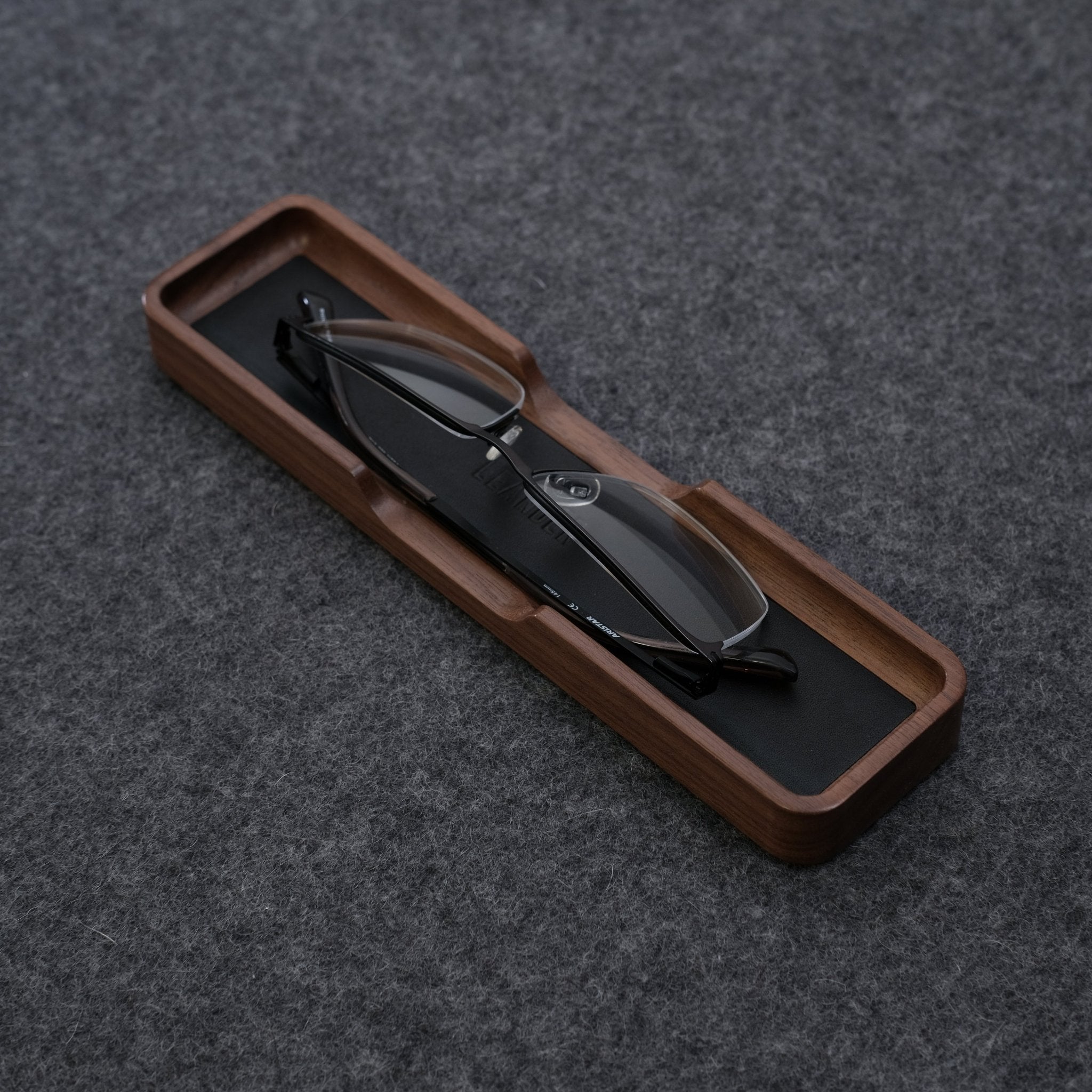 Walnut and Leather Pen Holder