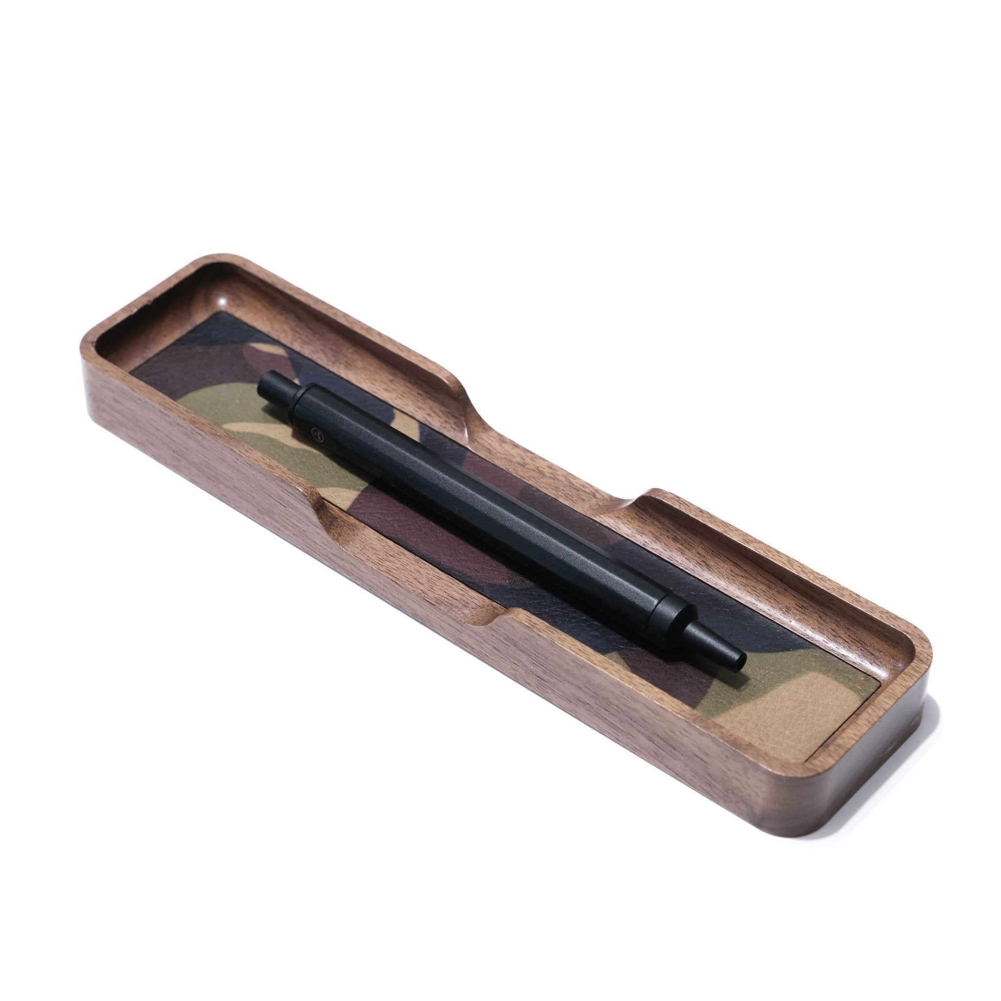 Camo Leather Pen Holder - Leander