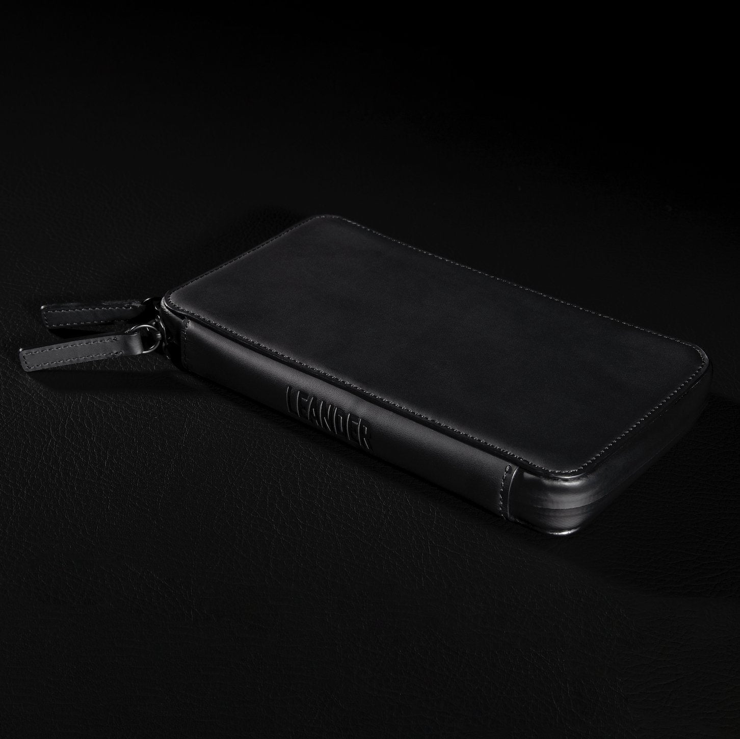 Everyday Professional - Travel Folio - Leander